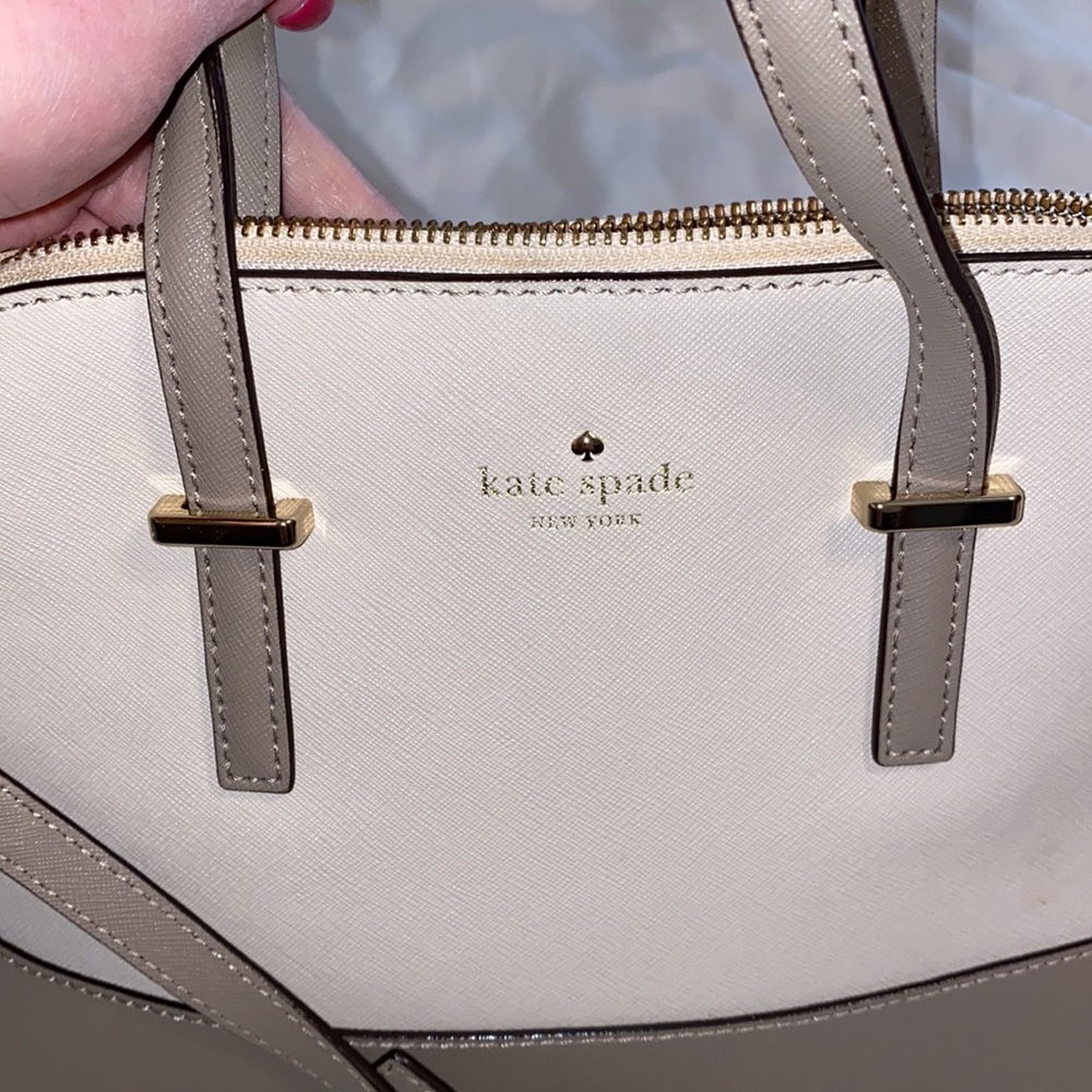 Kate Spade Gray/Cream Crossbody Purse - Picture 2 of 4